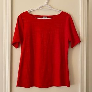 J.Crew Red Short Sleeve Textured T-Shirt. Size tag removed: fits like medium.